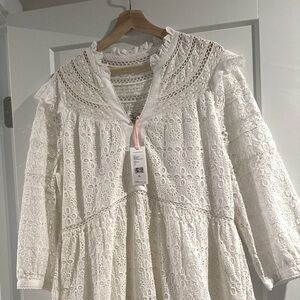 NWT Vineyard Vines Tiered Ivory Ruffled Dress